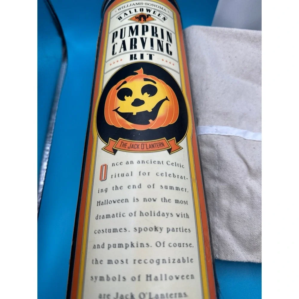 Williams-Sonoma Halloween pumpkin carving kit‎ jack-o'-lantern tools templates